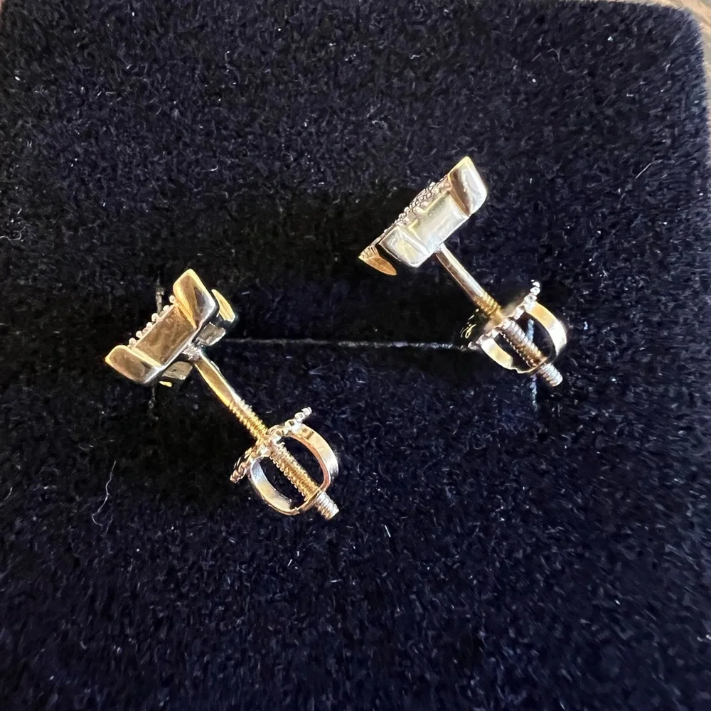 Diamond earrings - Picture 3 of 6